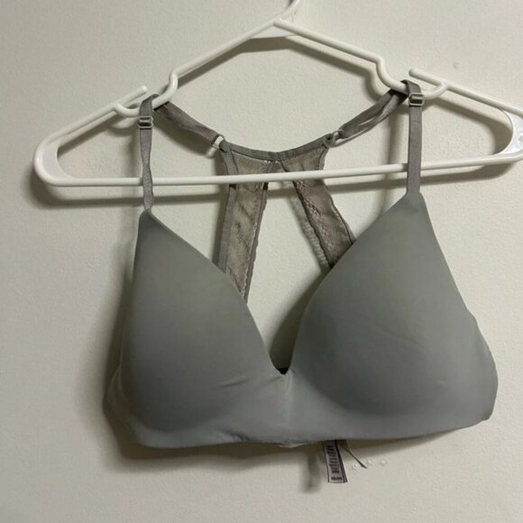 Victoria  Secret Grey Criss Cross Lace Bra - Picture 1 of 4